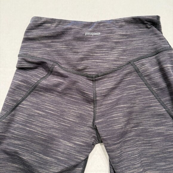 Patagonia Women’s XS Gray Cropped Leggings w/ Pockets – 22” Inseam outdoors - Picture 4 of 6